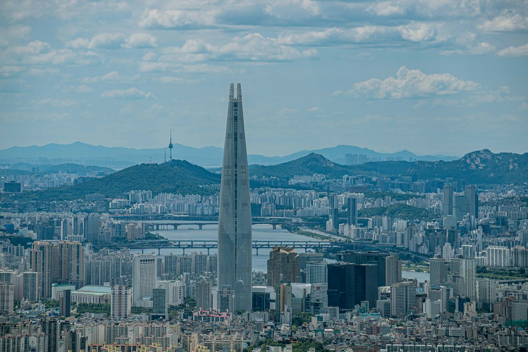 North Korea Deepens Russia Tie as US Faces Taiwan Pressure